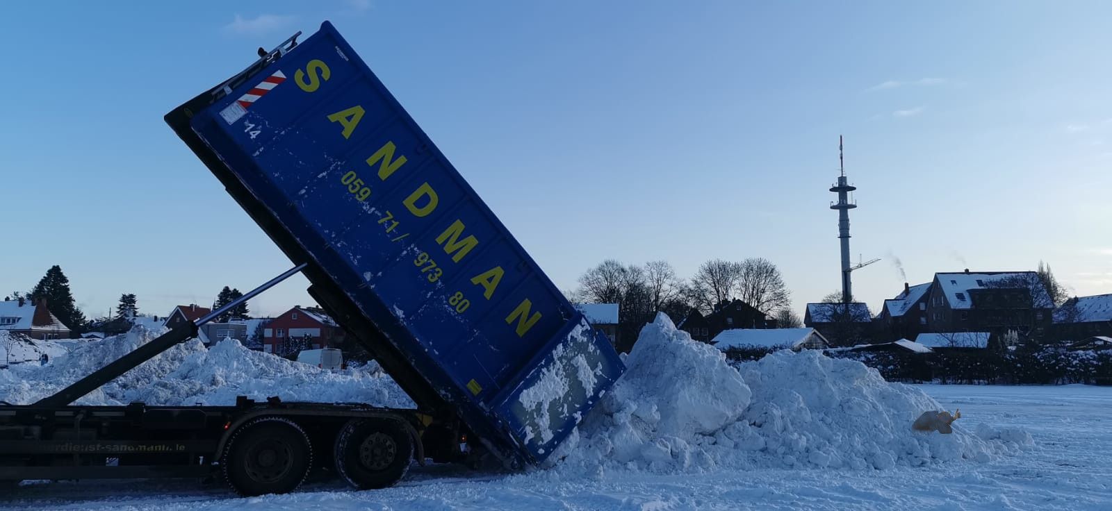 Container mit Schnee